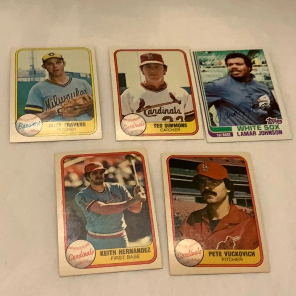 Bundle of Baseball Cards Lot 173
